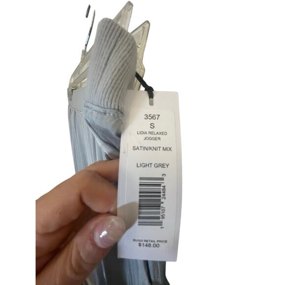 NWT Michael Stars S LIDIA RELAXED JOGGER SATIN KNIT MIX Gray Loungewear Romantic - Picture 3 of 4